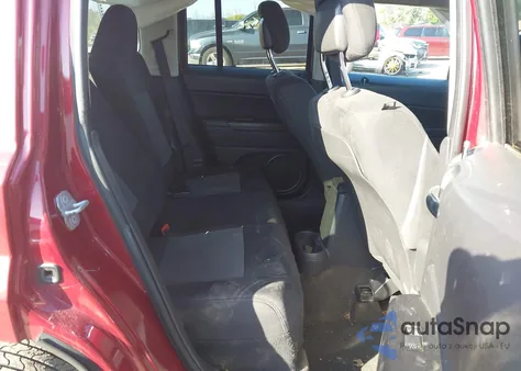 2014 Jeep Patriot Latitude z USA, uszkodzony, nr VIN 1C4NJPFB8ED691038